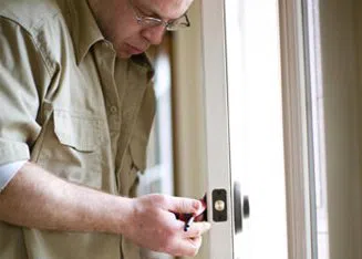 Yorba Linda Locksmith Service Yorba Linda, CA 714-988-0019 - 16a-Locksmith-Service-Around-Me